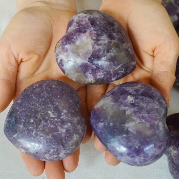 ✨Charged✨ Lepidolite Gemstone Hearts - Picture 3 of 9